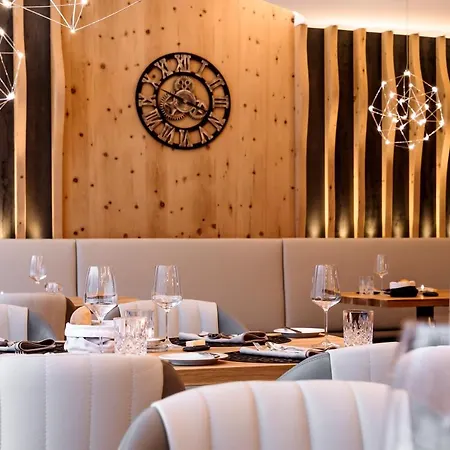 Homann ホテル ザムナウン