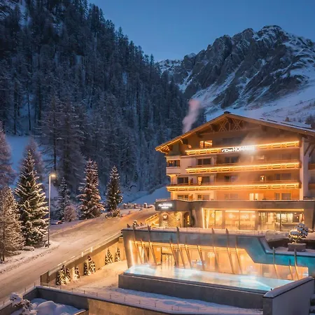 Homann Hotel 4*